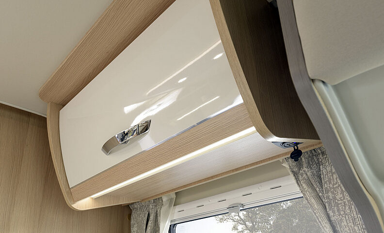 Wohnmobil mieten - Forster T599 HB