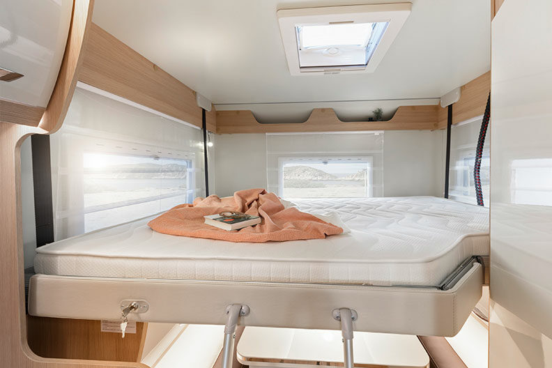 Wohnmobil mieten - Forster T649 HS