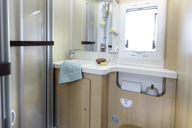 Wohnmobil mieten - Forster T649 HS