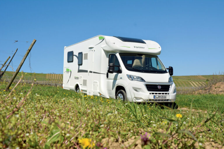 Wohnmobil mieten - Forster T738 EB